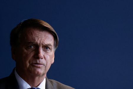 Moraes determina que Bolsonaro deponha na 6ª em inquérito sobre